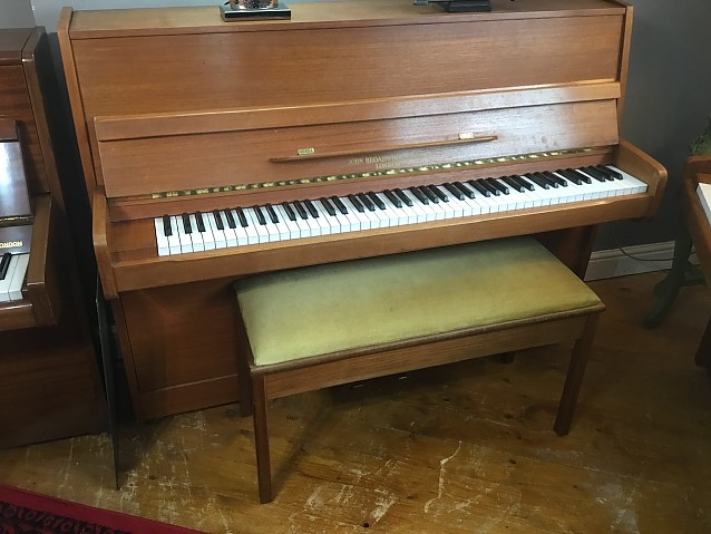 Broadwood and sons Classic console 88 note